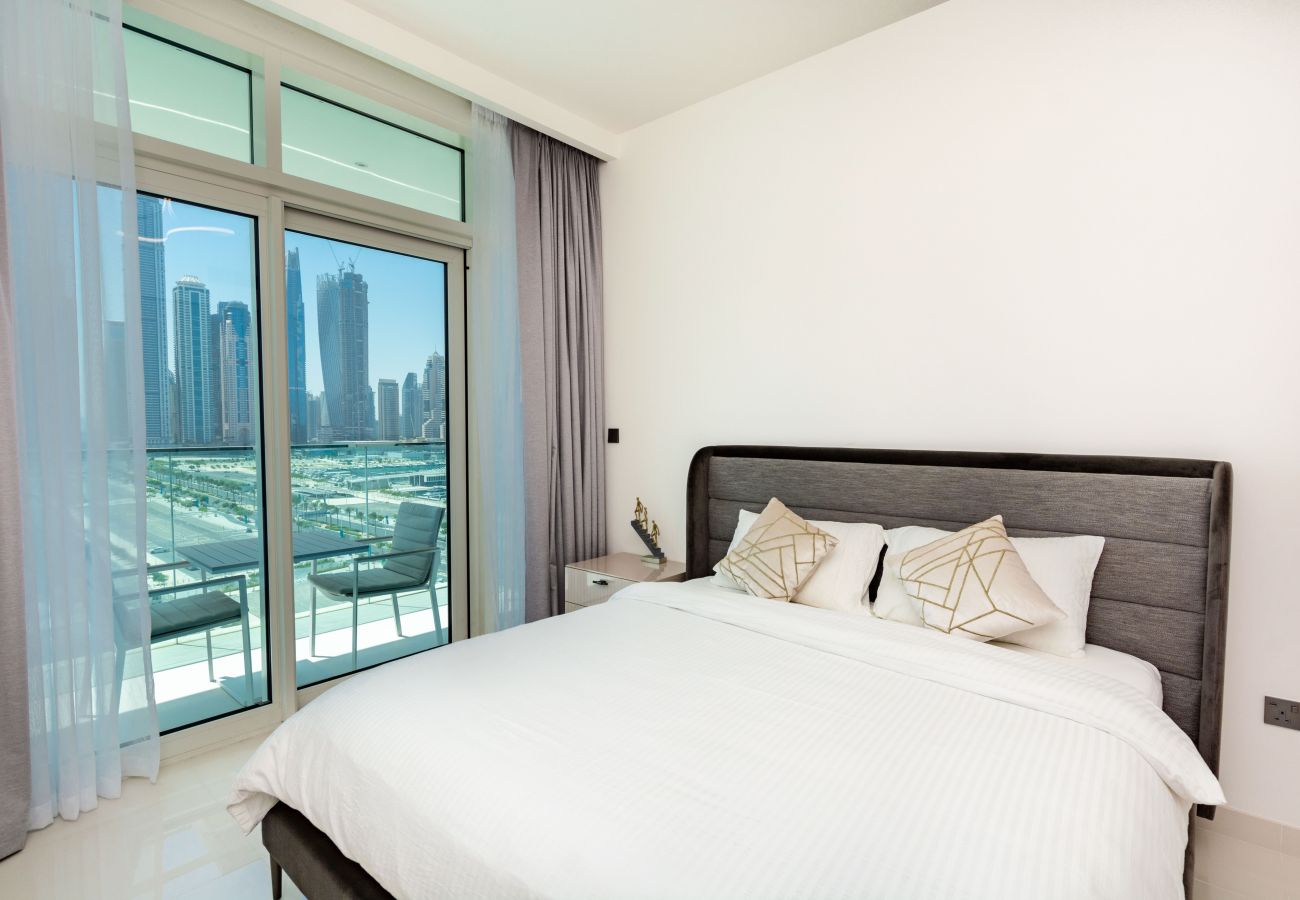 Apartment in Dubai - Stunning 2 BD with Private Beach Access | Marina Views