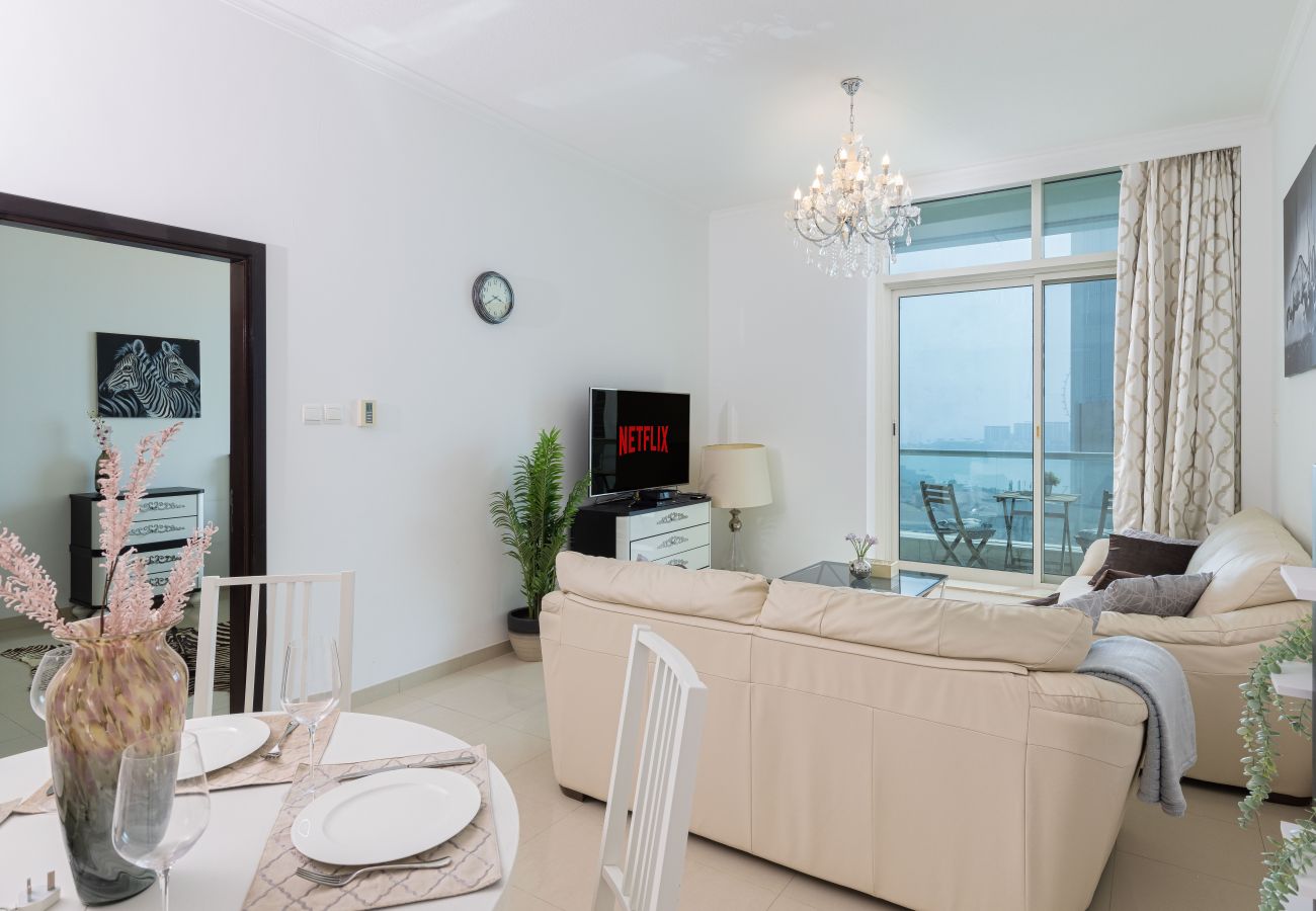 Apartment in Dubai - Amazing 1 BD in Marina with Sea View