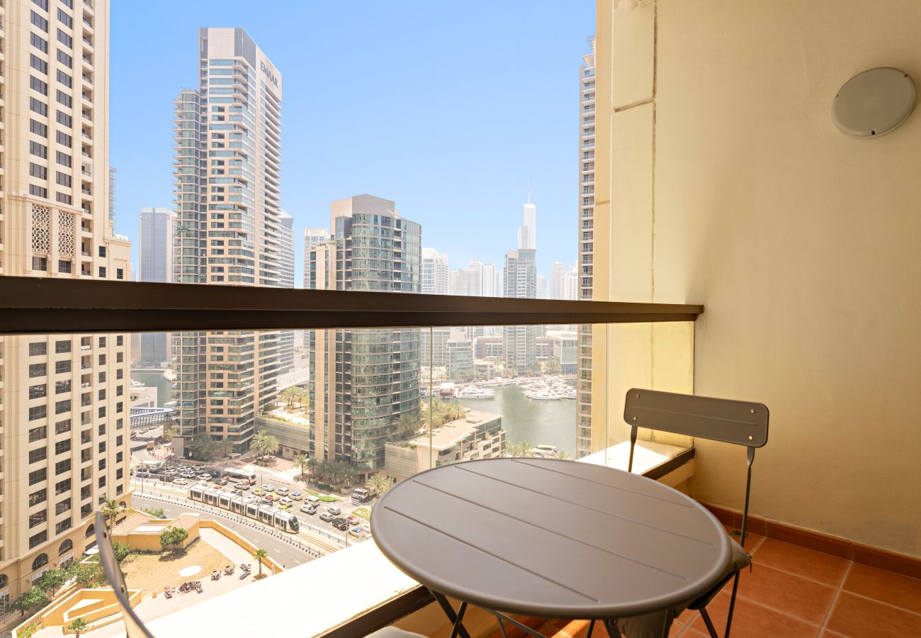 Apartment in Dubai - Beautiful 1 BD in JBR near the Beach