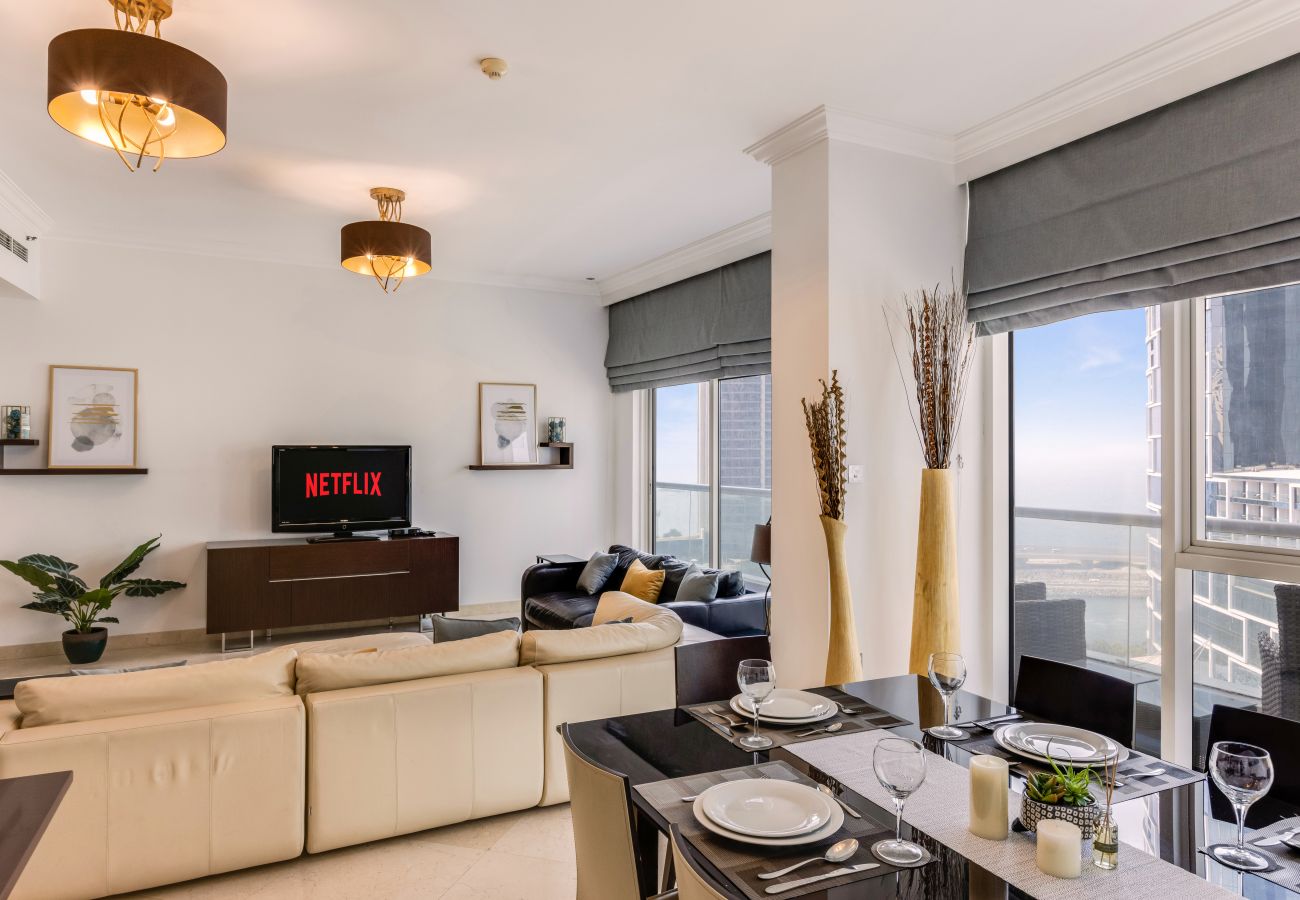 Apartment in Dubai - Modern 4 BD with Sea View in Dubai Marina