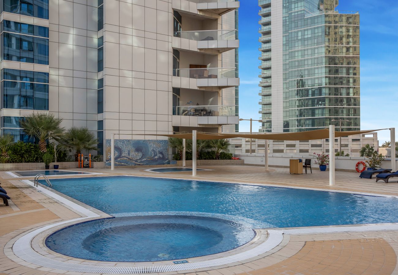 Apartment in Dubai - Modern 4 BD with Sea View in Dubai Marina