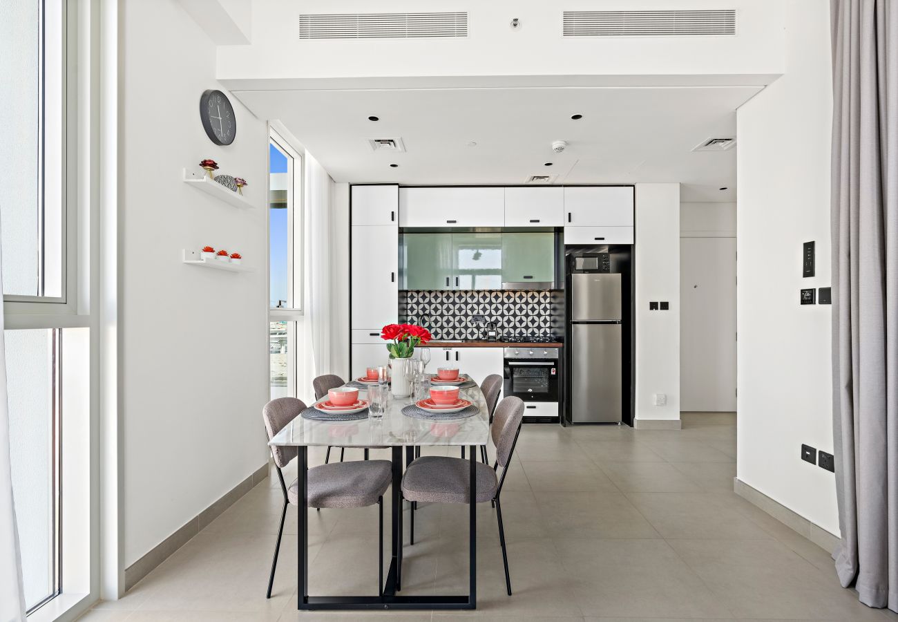 Apartment in Dubai - Bright 2 BD Near Park and Mall in Dubai Hills