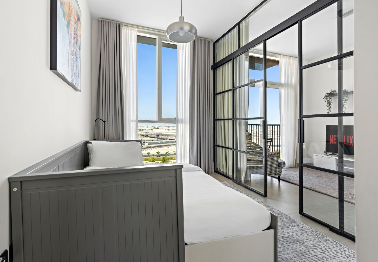 Apartment in Dubai - Bright 2 BD Near Park and Mall in Dubai Hills