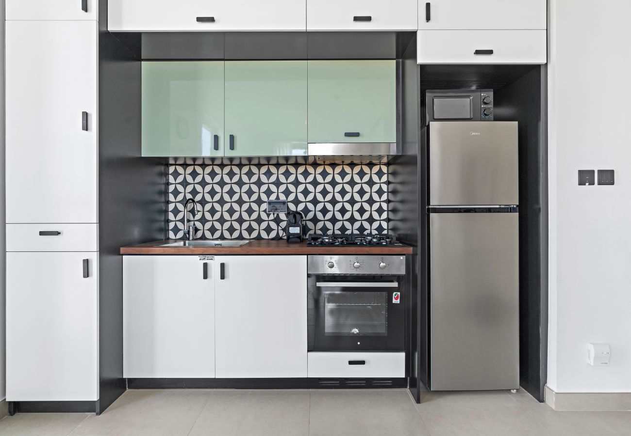 Apartment in Dubai - Bright 2 BD Near Park and Mall in Dubai Hills
