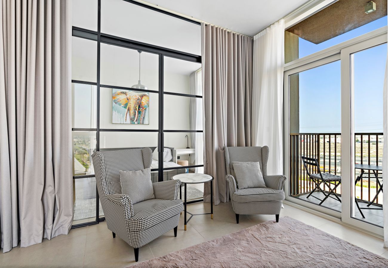 Apartment in Dubai - Bright 2 BD Near Park and Mall in Dubai Hills