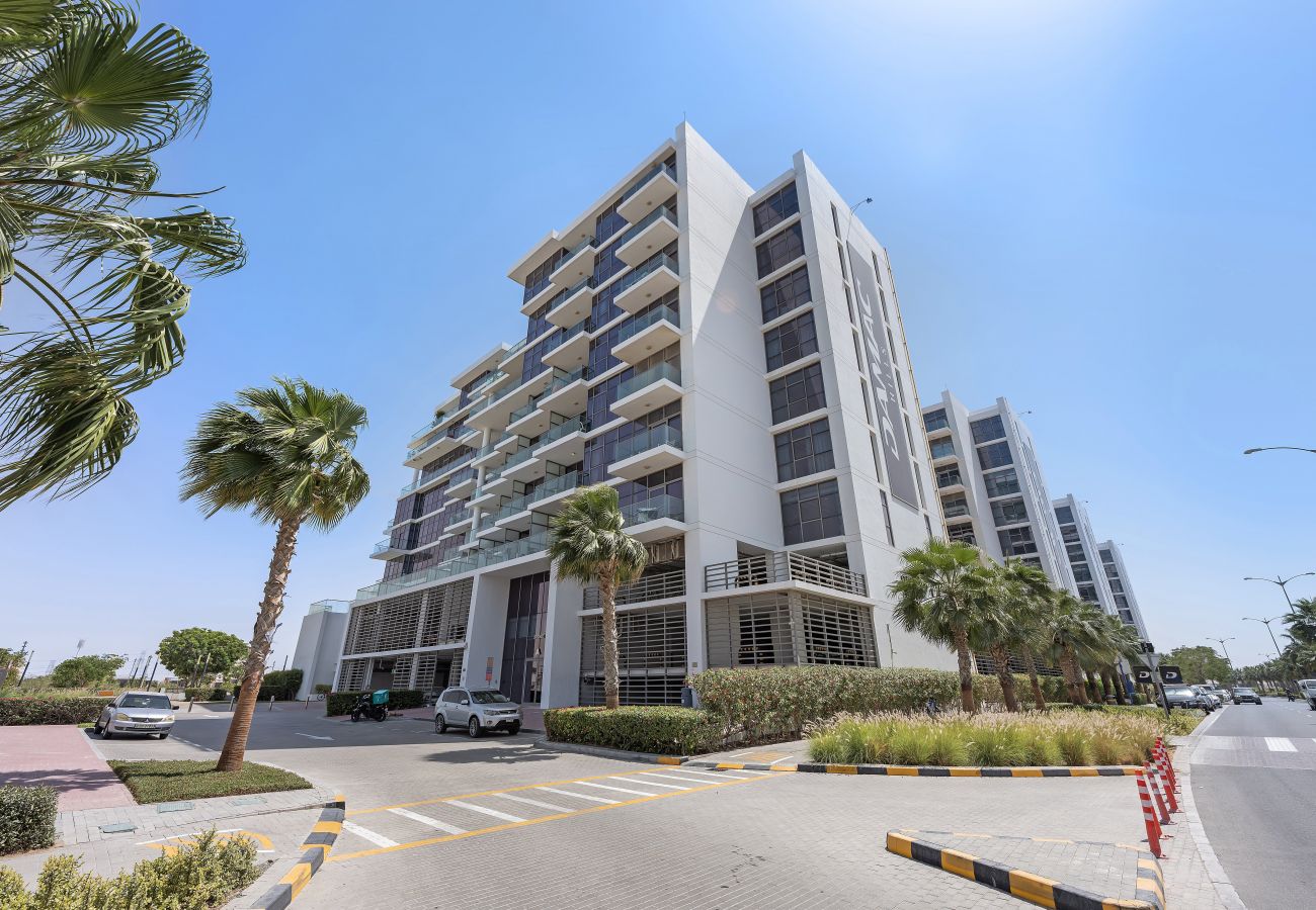 Apartment in Dubai - Elegant 1 BD Apartment in Damac Hills