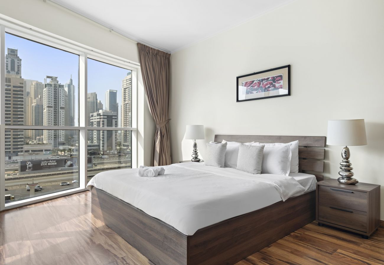 Apartment in Dubai - Delightful 2 BD in JLT with Marina Views