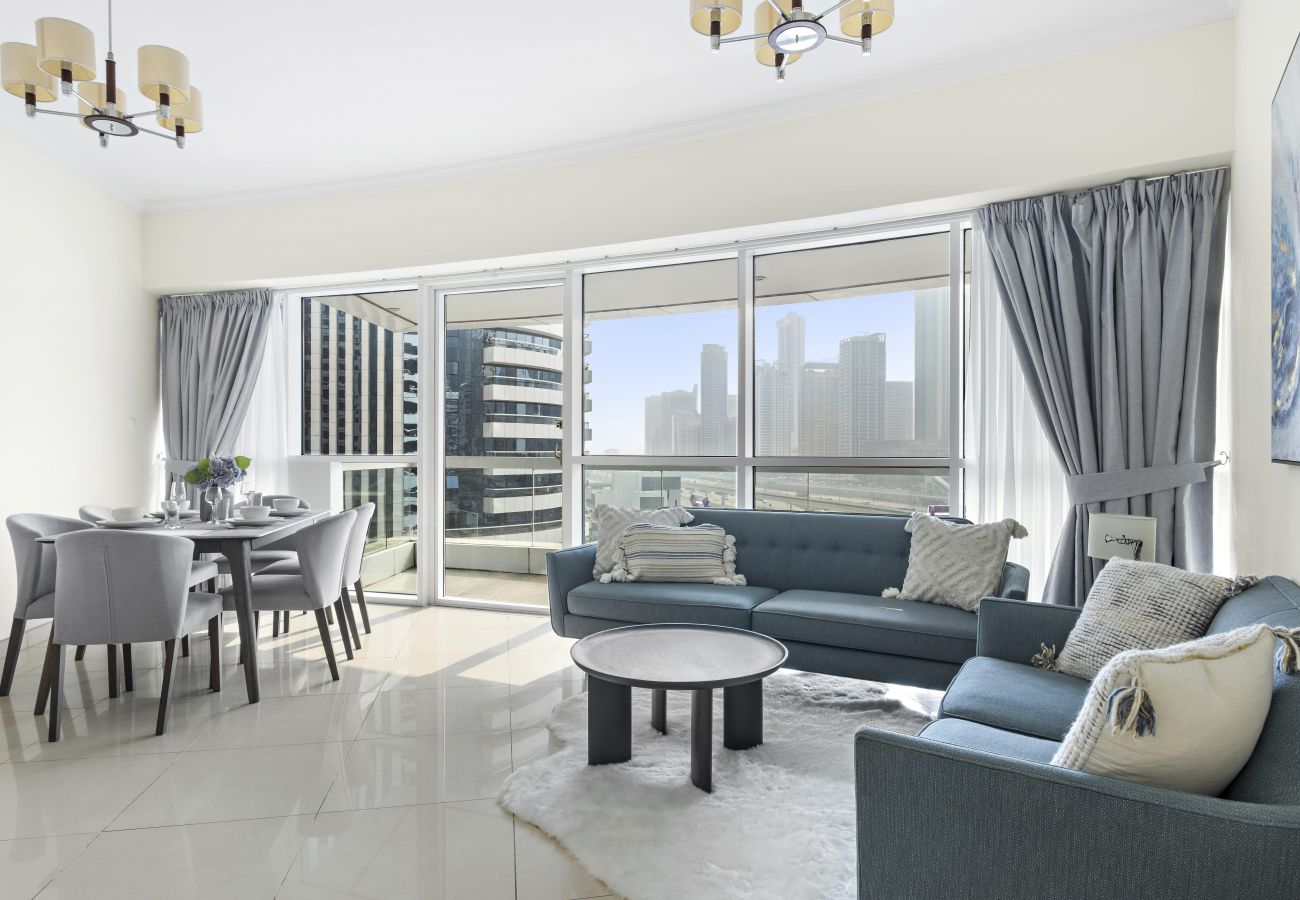 Apartment in Dubai - Delightful 2 BD in JLT with Marina Views