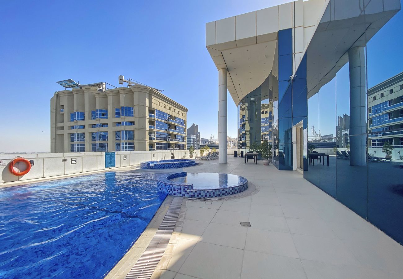 Apartment in Dubai - Delightful 2 BD in JLT with Marina Views