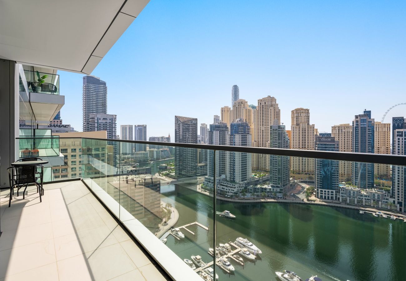 Apartment in Dubai - Chic and Elegant 1 BD in Vida Dubai Marina