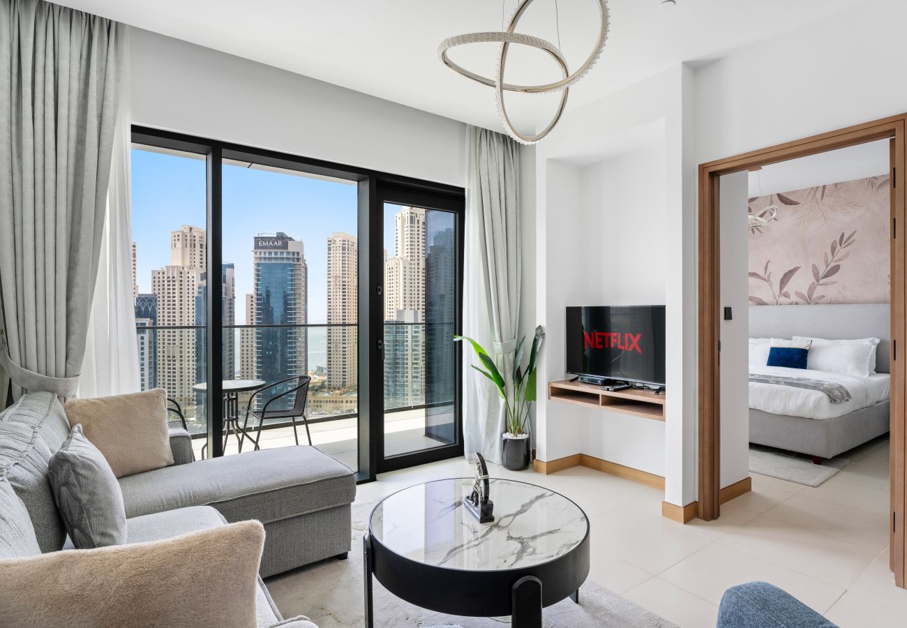 Apartment in Dubai - Chic and Elegant 1 BD in Vida Dubai Marina