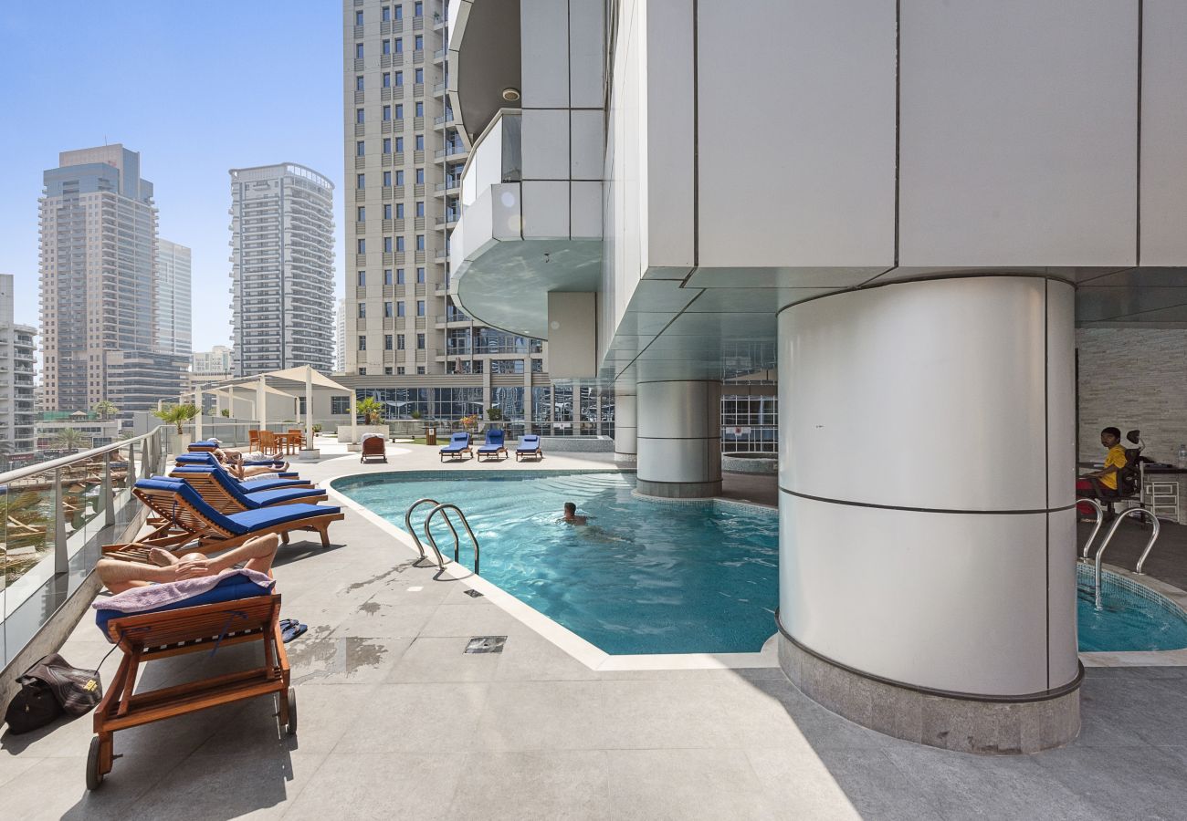 Apartment in Dubai - Newly Upgraded Elegant 1 BD Apartment