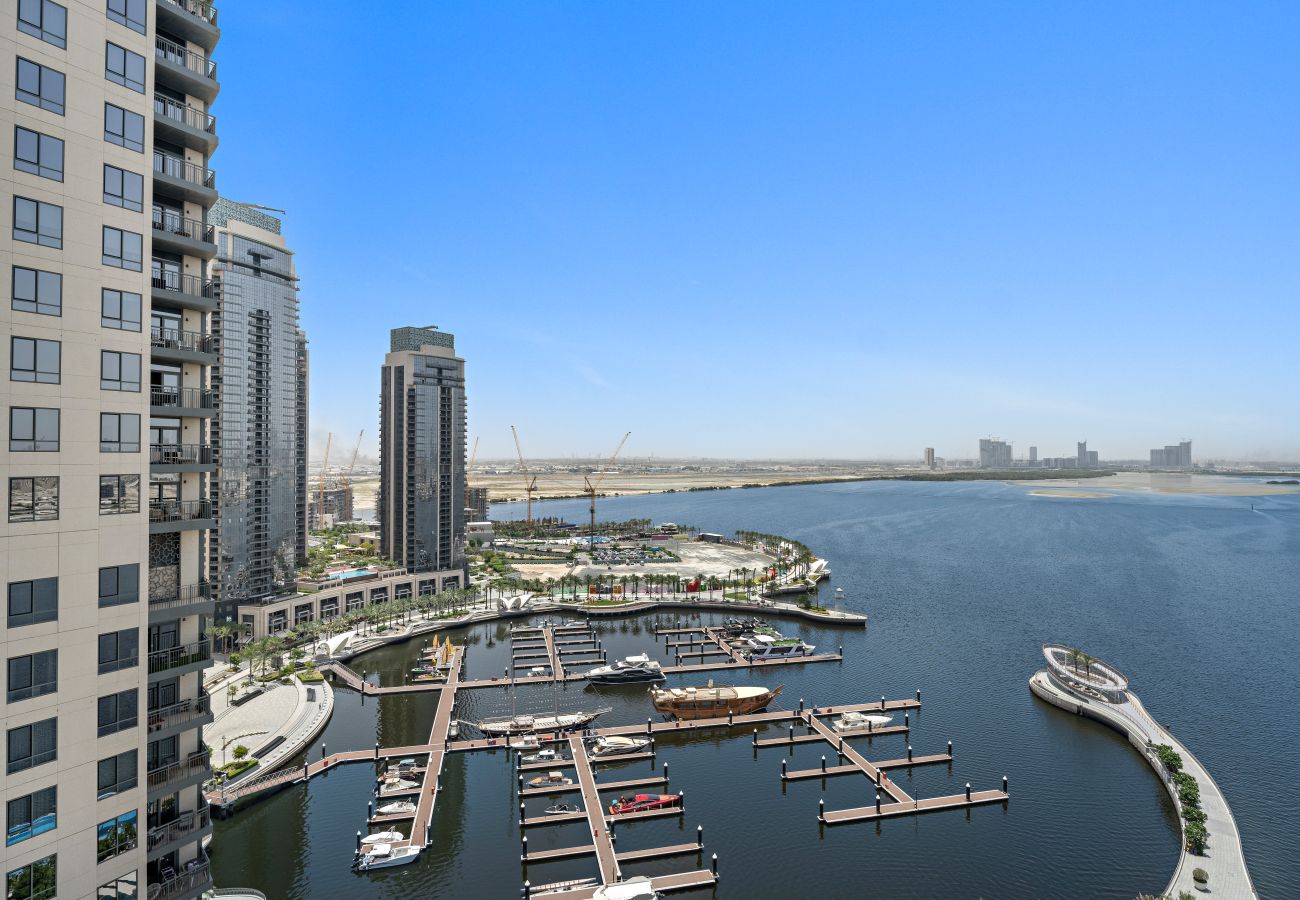 Apartment in Dubai - Bright and Elegant 2 BD with Creek Views 