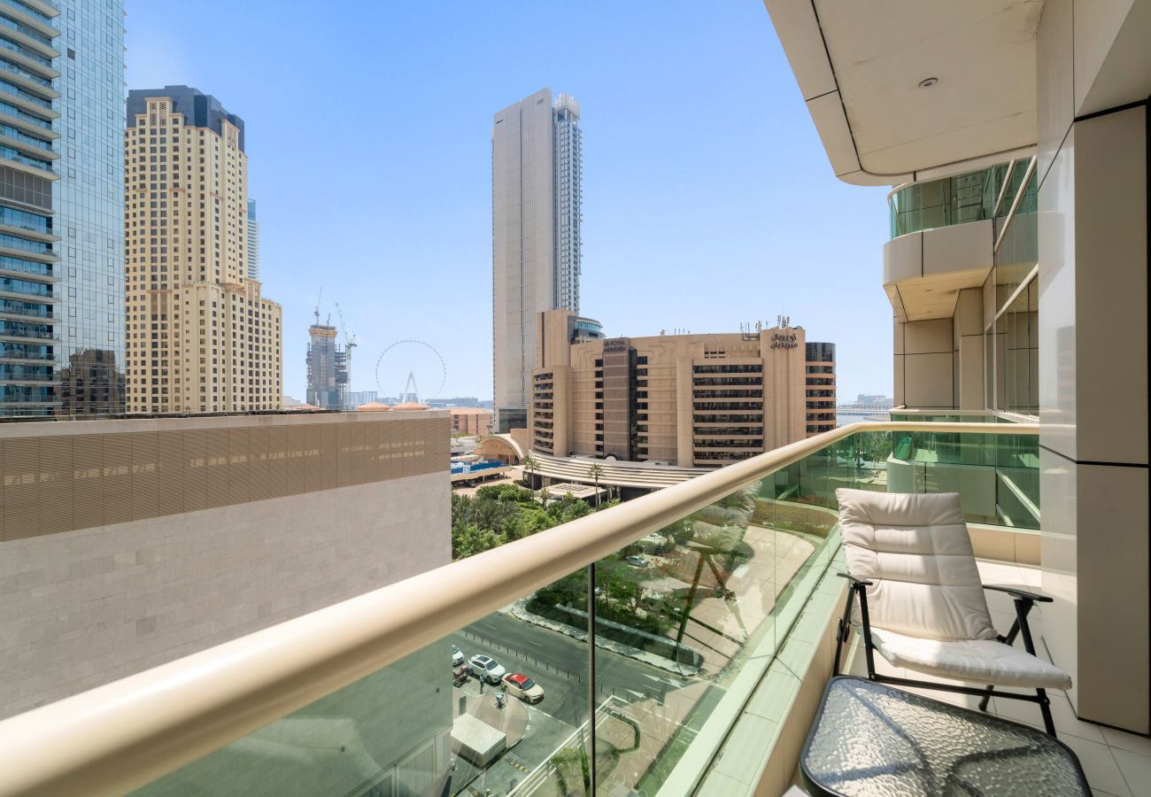 Apartment in Dubai - Bright & Modern 1 BD  with Dubai Eye View 