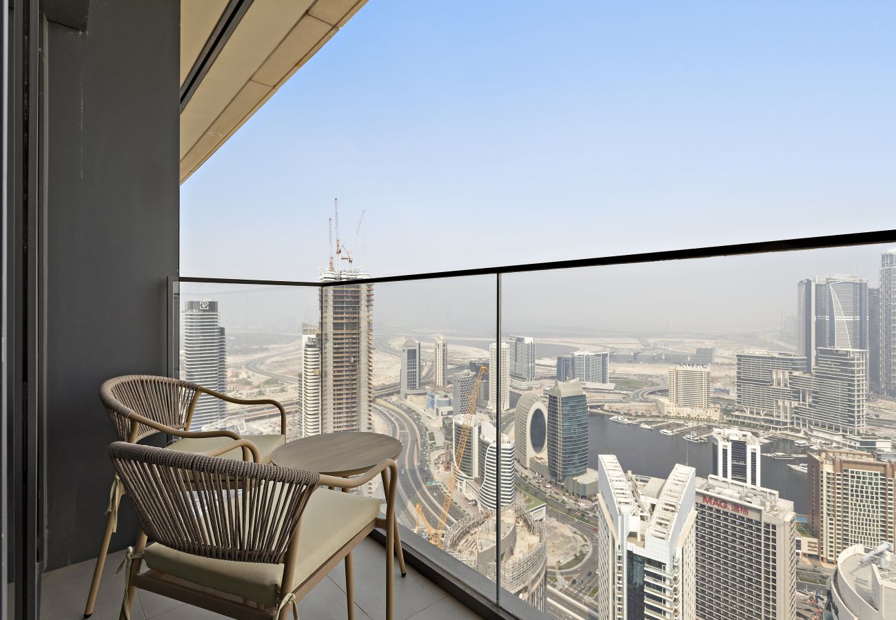 Apartment in Dubai - Stylish 1 BD in Prime Downtown Location 