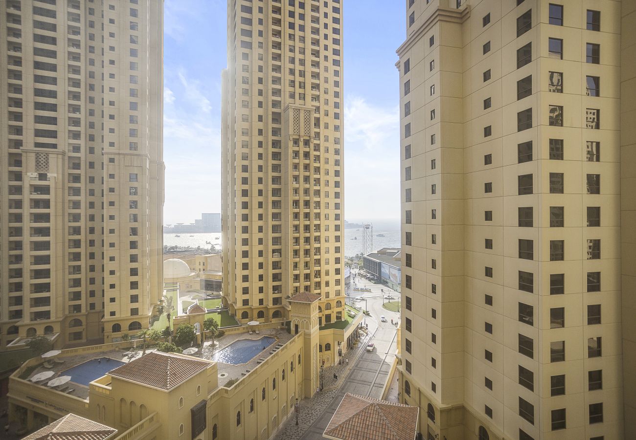 Apartment in Dubai - Stunning 2 Bedroom with full Marina View 