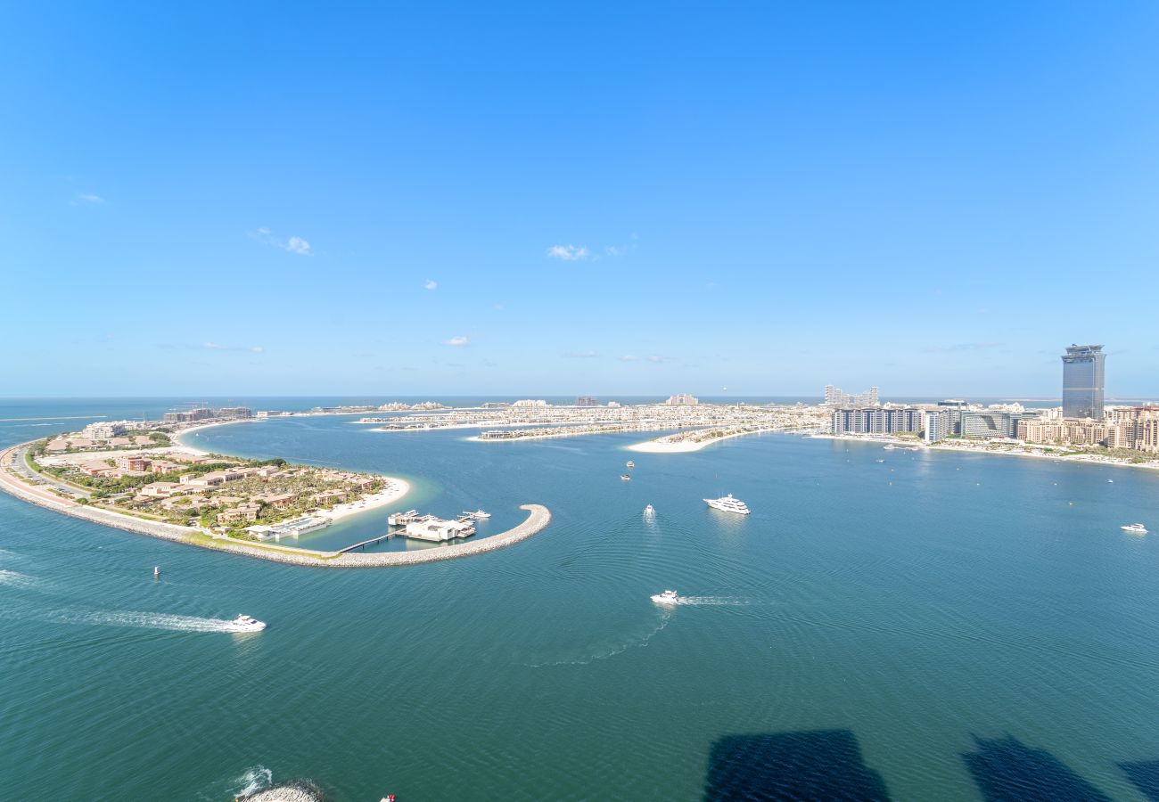 Apartment in Dubai - Elegant 2 BD with Spectacular Beachfront View