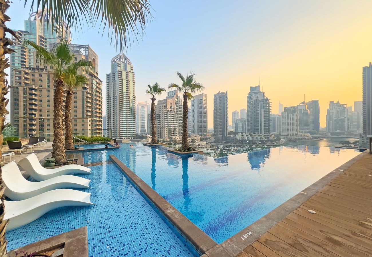 Apartment in Dubai - Beautiful 1 BD Apartment in the heart of Dubai Marina