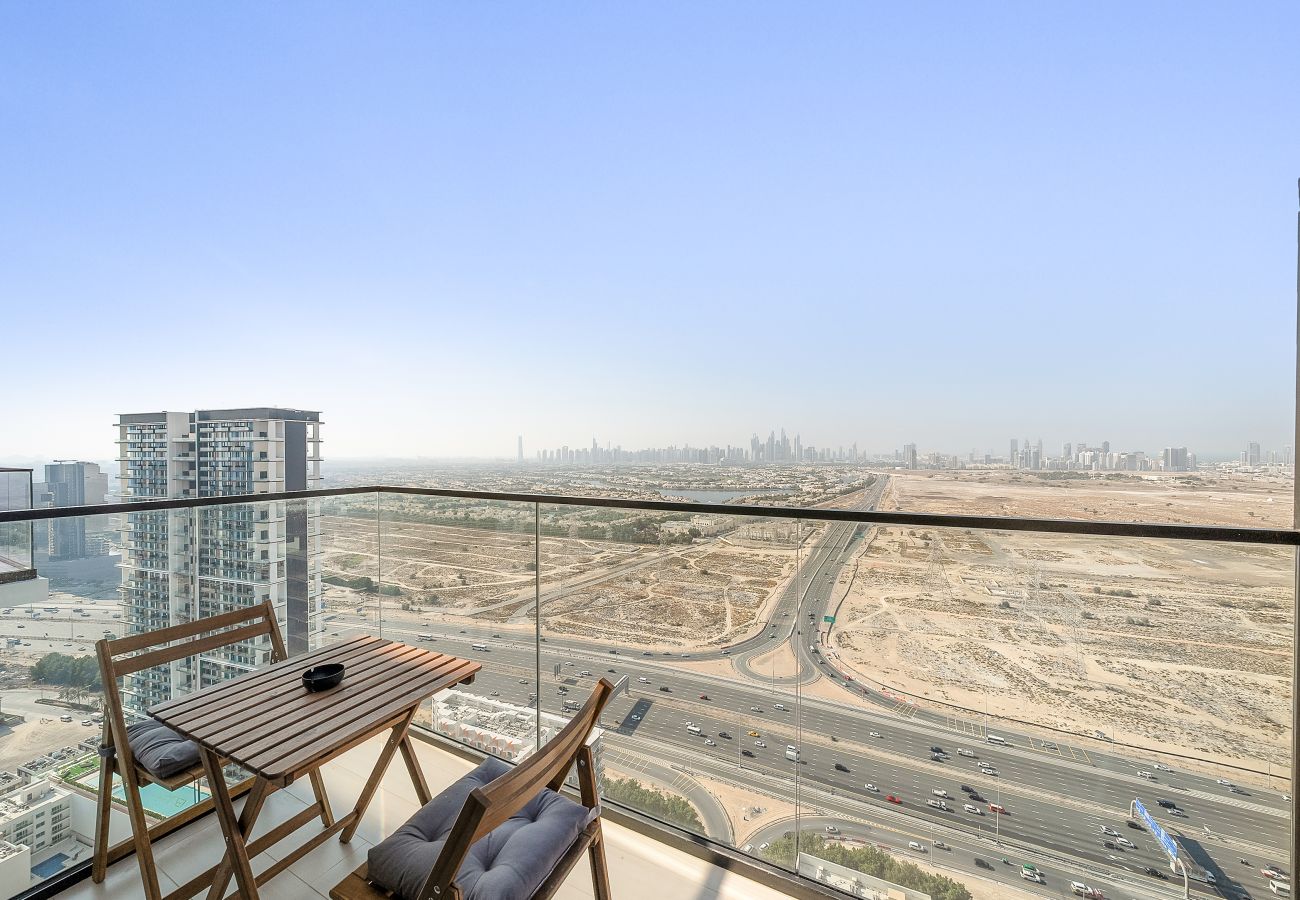 Apartment in Dubai - Bright and Stylish 1 BD Apartment in JVC