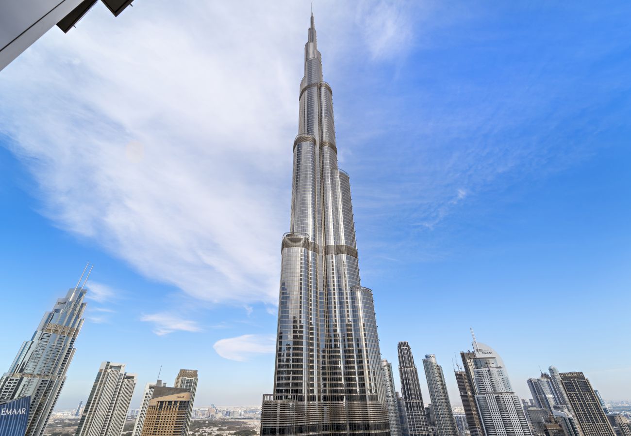 Apartment in Dubai - Incredible 2BD at Address Dubai Opera