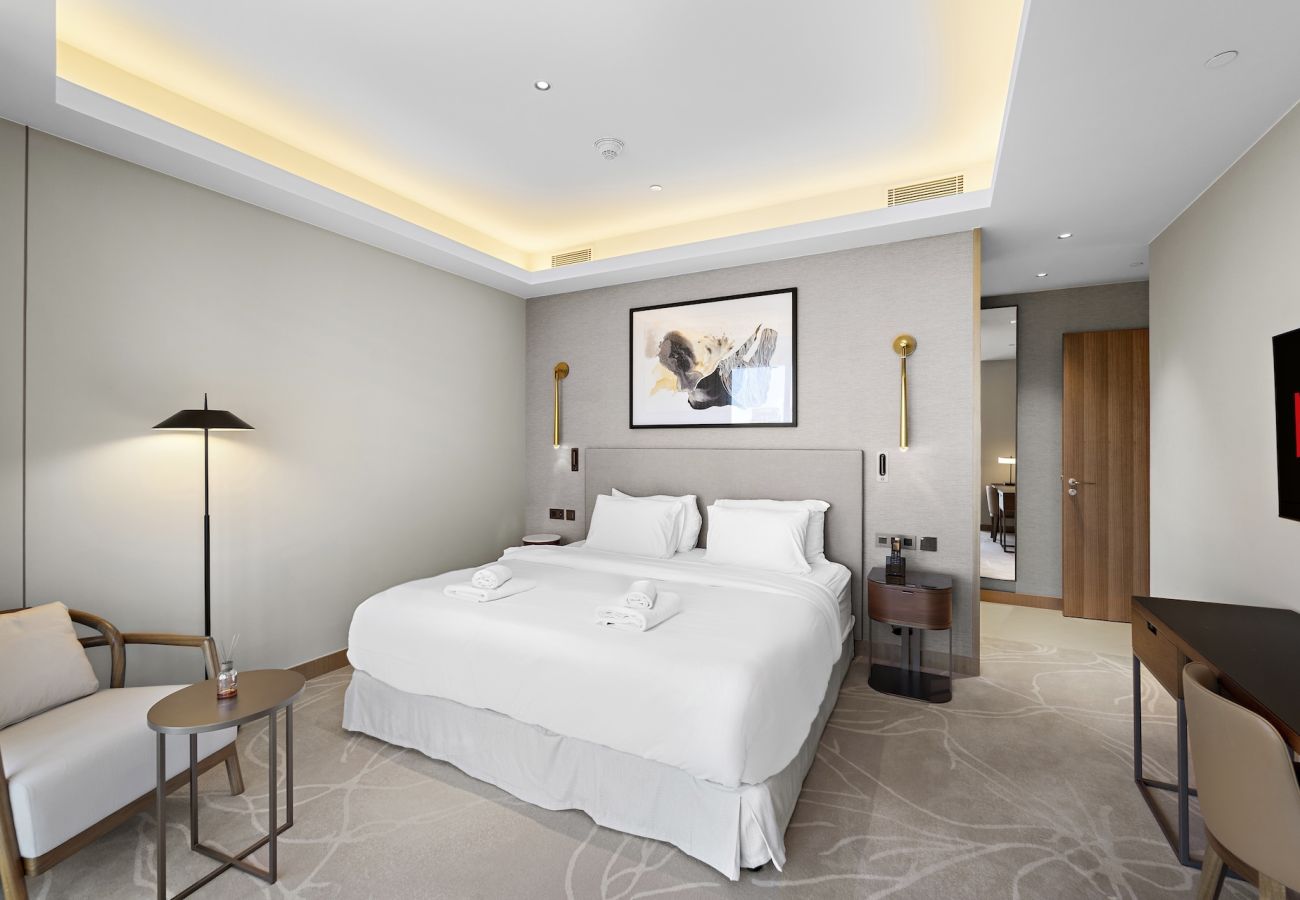 Apartment in Dubai - Incredible 2BD at Address Dubai Opera