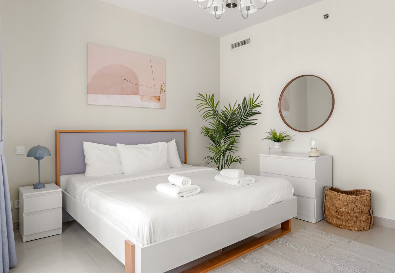 Apartment in Dubai - Cozy Apartment with Stunning Views in Dubai Marina