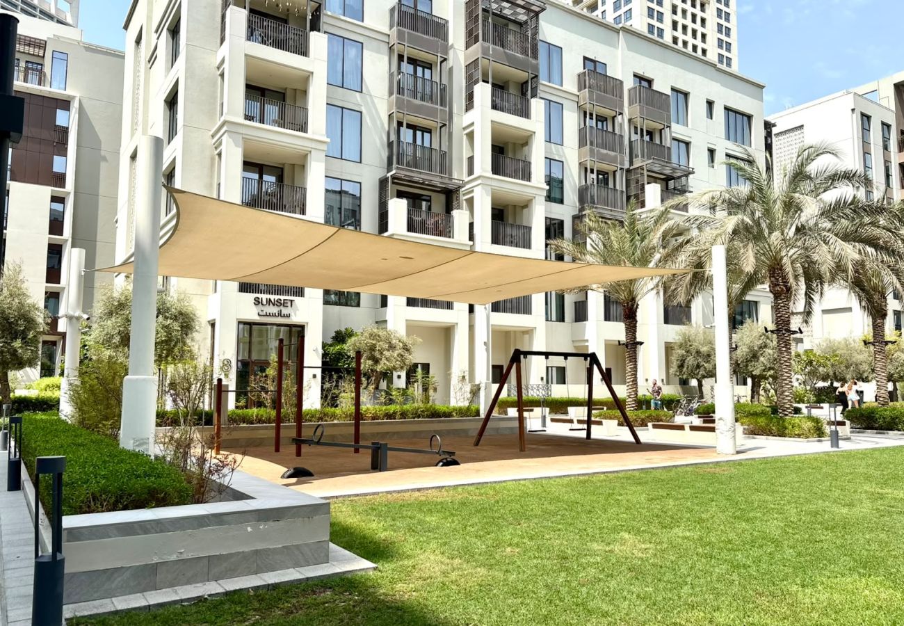 Apartment in Dubai - Stylish 1 BD Getaway in Dubai Creek Beach