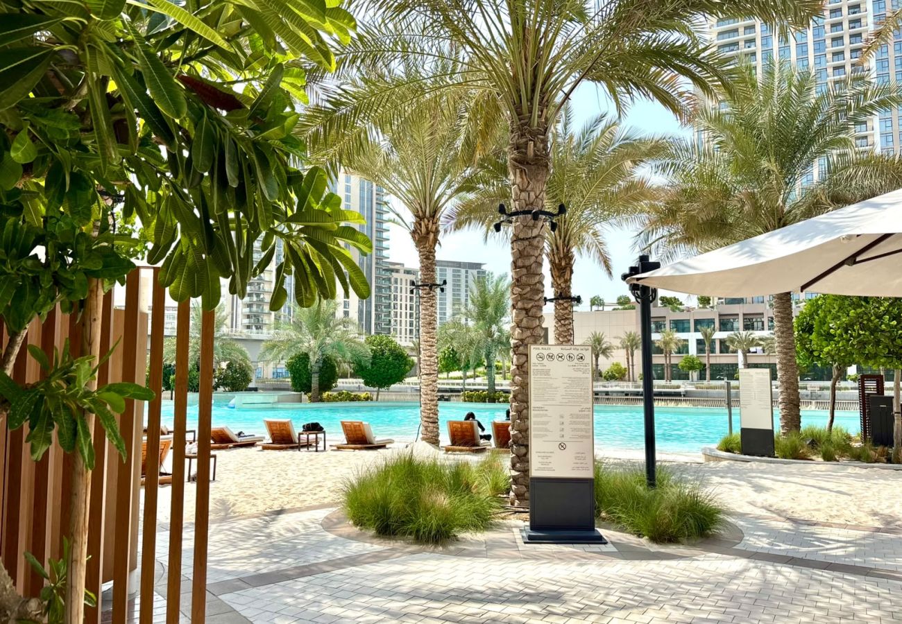 Apartment in Dubai - Stylish 1 BD Getaway in Dubai Creek Beach