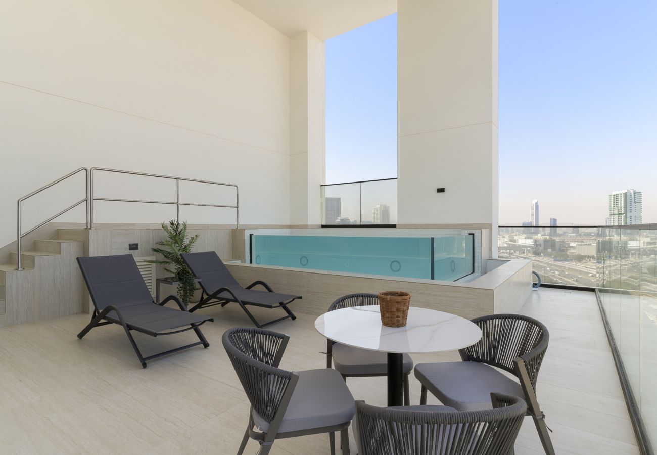 Apartment in Dubai - Stylish 2BD Retreat with Private Pool in JVC