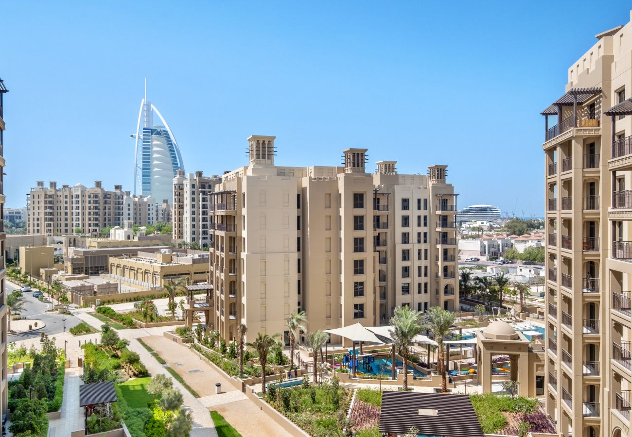 Apartment in Dubai - Modern 1 BD in Madinat Jumeirah Living