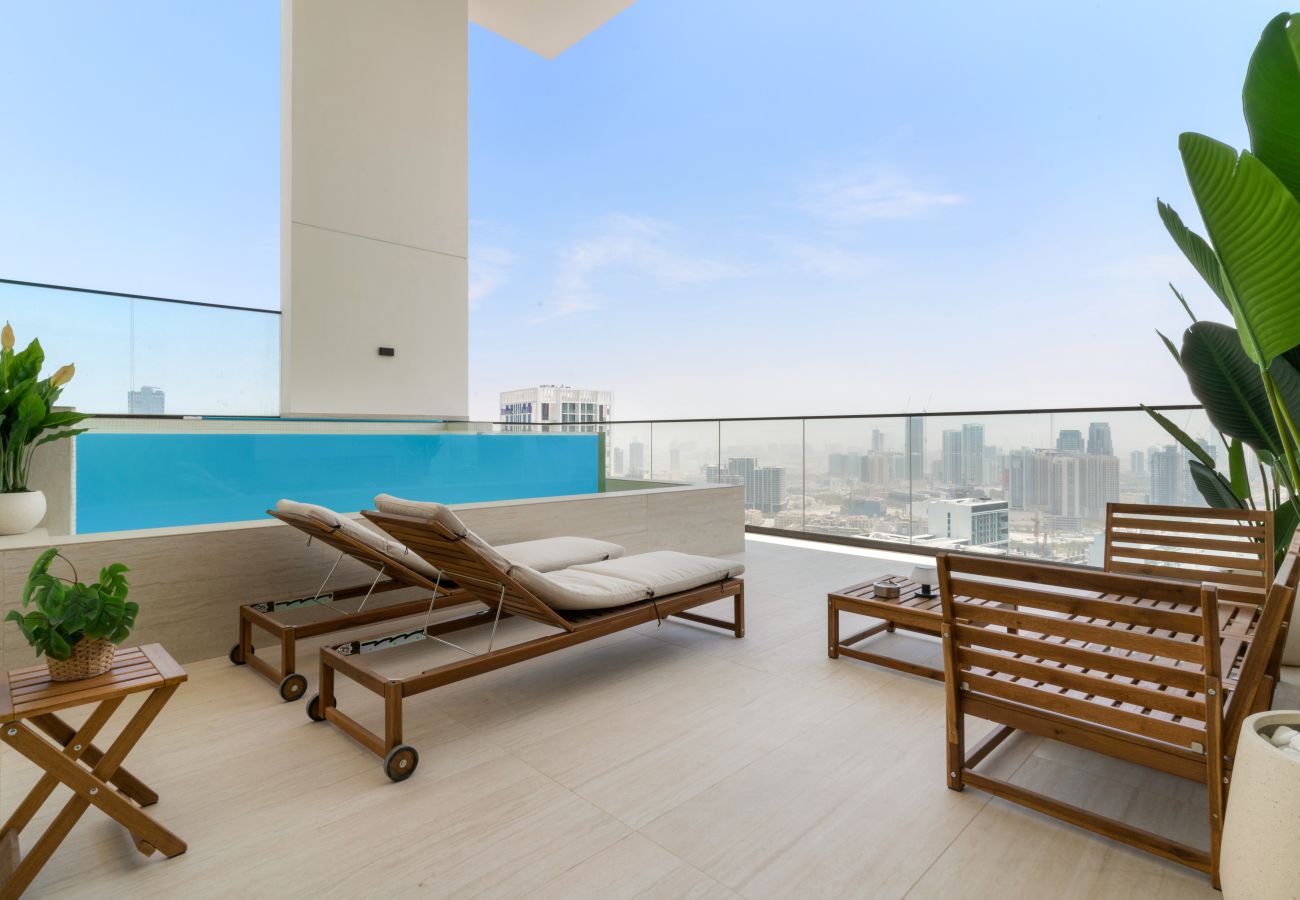 Apartment in Dubai - Modern 2BD Retreat with Private Pool in JVC