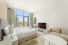 Apartment in Dubai - Modern Studio with Beach Access