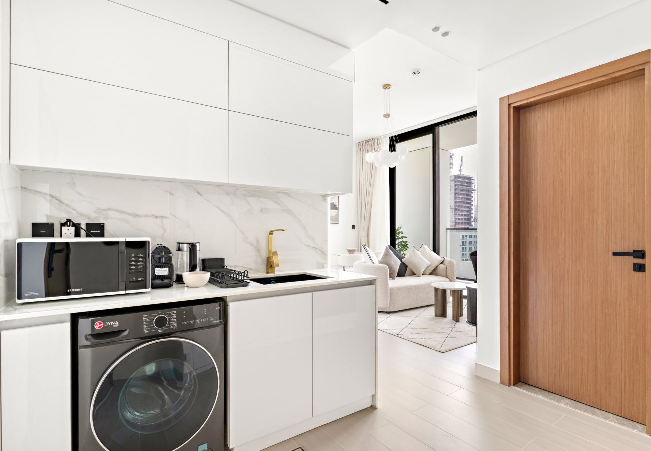 Apartment in Dubai - Spacious Modern Studio in JVC