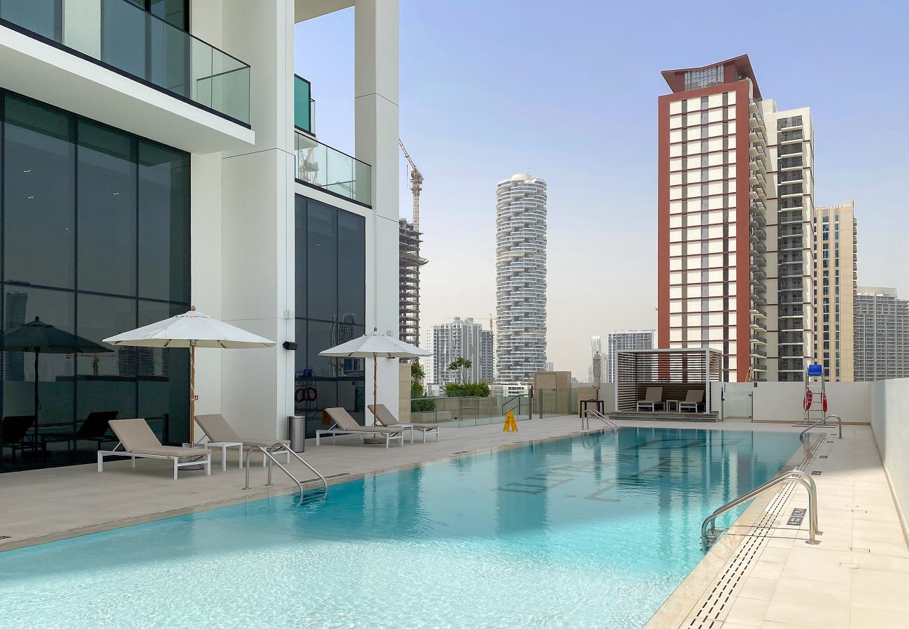 Apartment in Dubai - Spacious Modern Studio in JVC