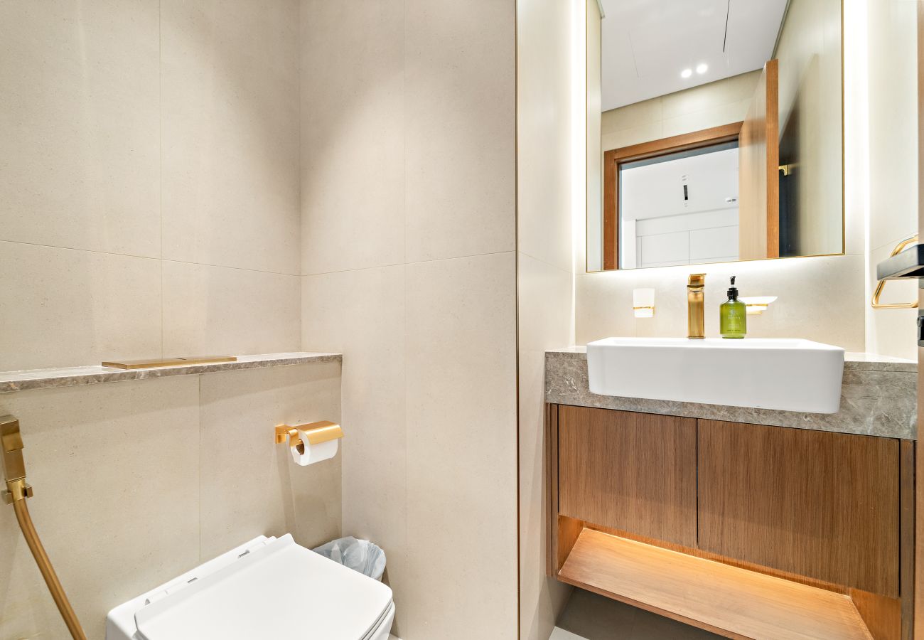 Apartment in Dubai - Stylish Bright 1 BD in JVC