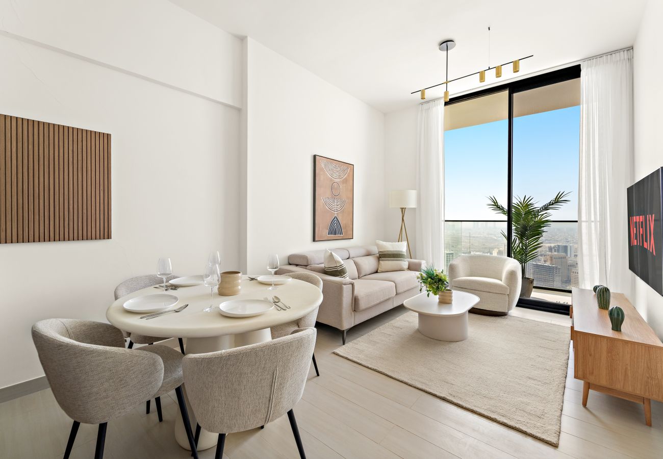 Apartment in Dubai - Stylish Bright 1 BD in JVC