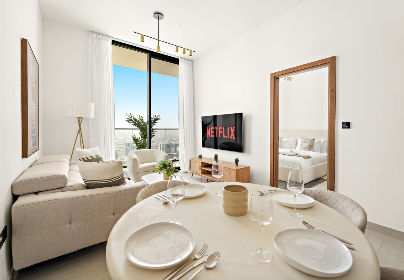Apartment in Dubai - Stylish Bright 1 BD in JVC