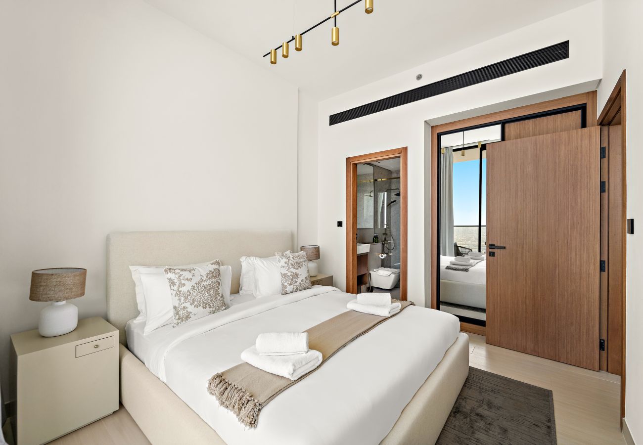 Apartment in Dubai - Stylish Bright 1 BD in JVC