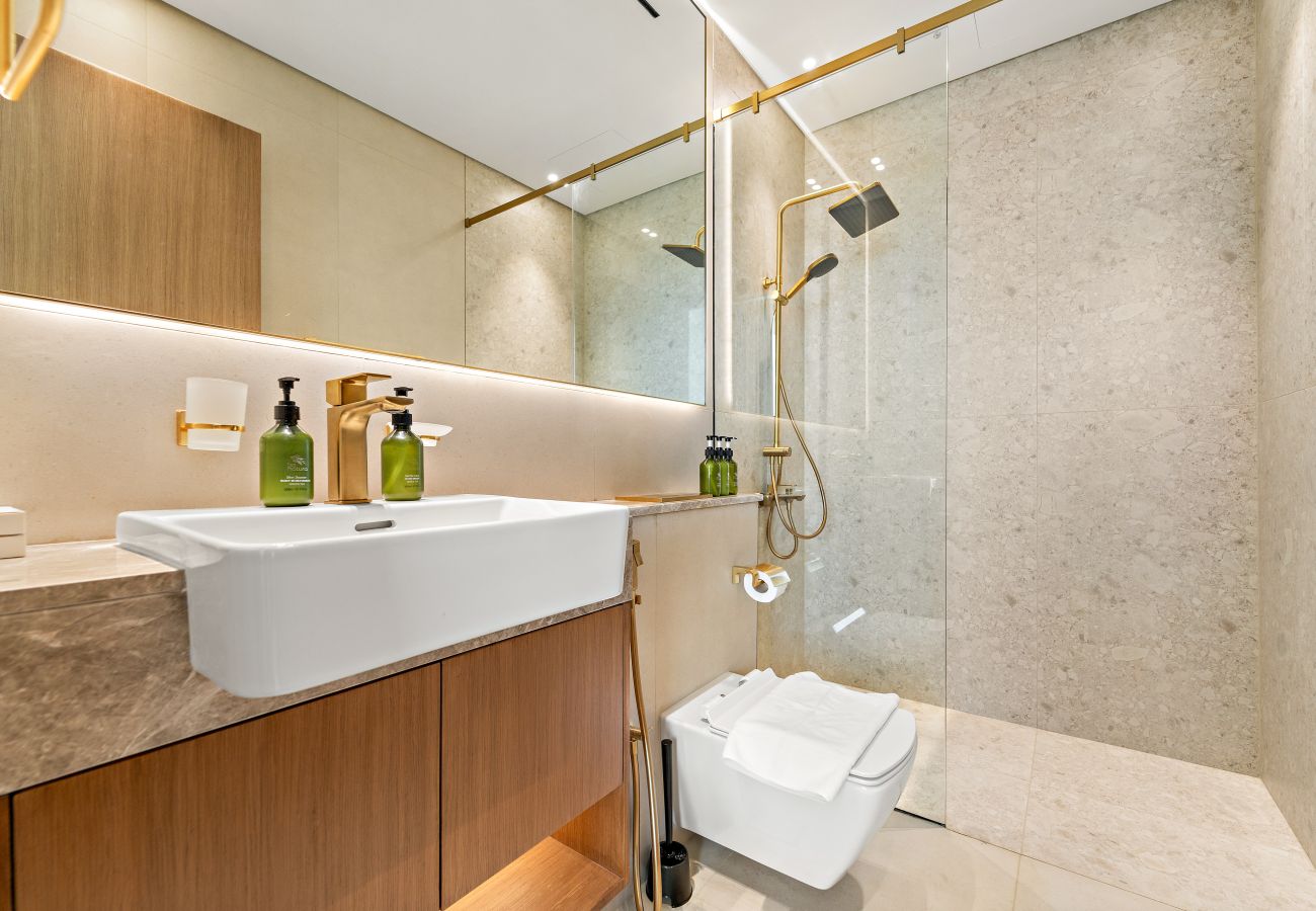 Apartment in Dubai - Stylish Bright 1 BD in JVC