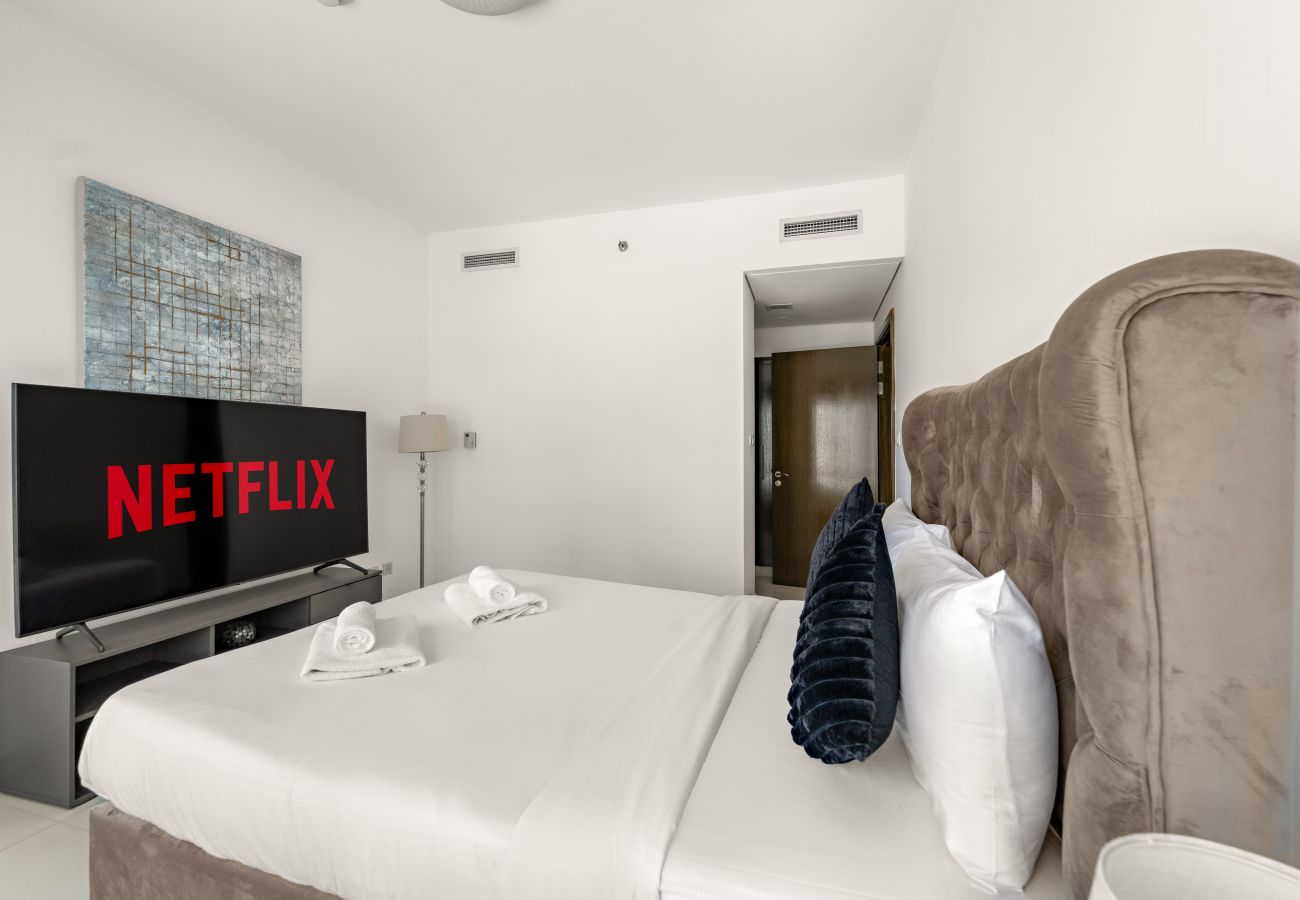 Apartment in Dubai - Stylish 2BD Apartment in Downtown Near Burj Khalifa