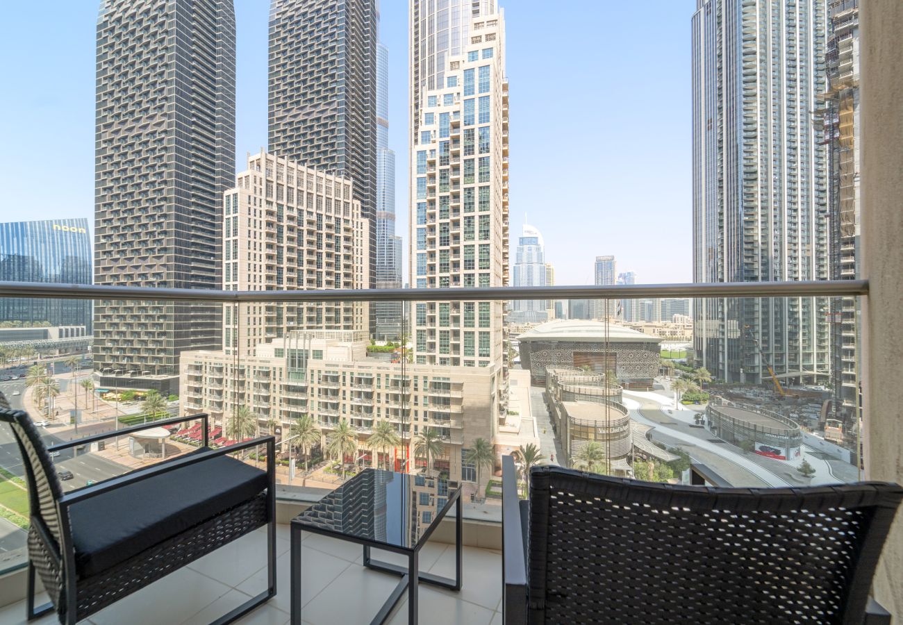 Apartment in Dubai - Stylish 2BD Apartment in Downtown Near Burj Khalifa