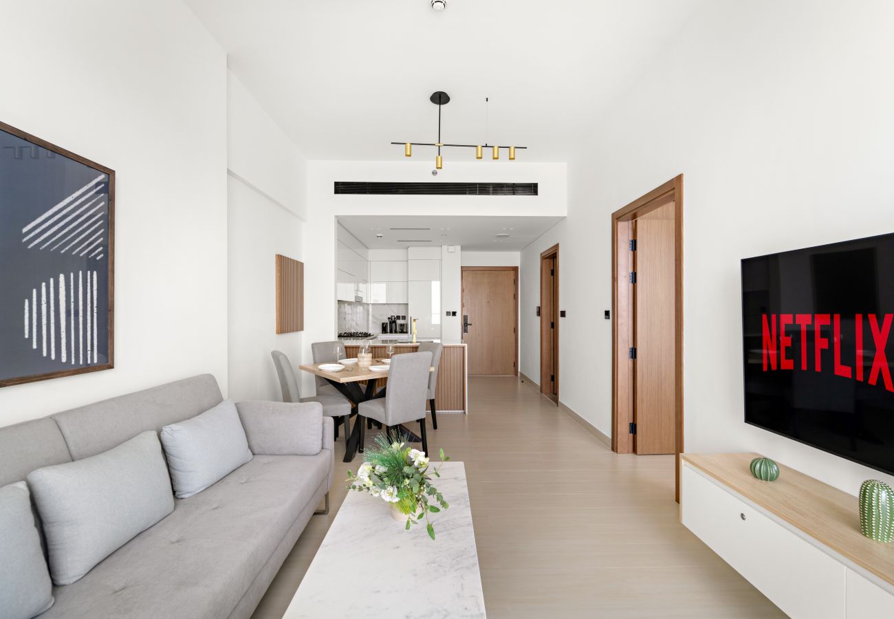 Apartment in Dubai - Cozy Stylish 1 BD in JVC
