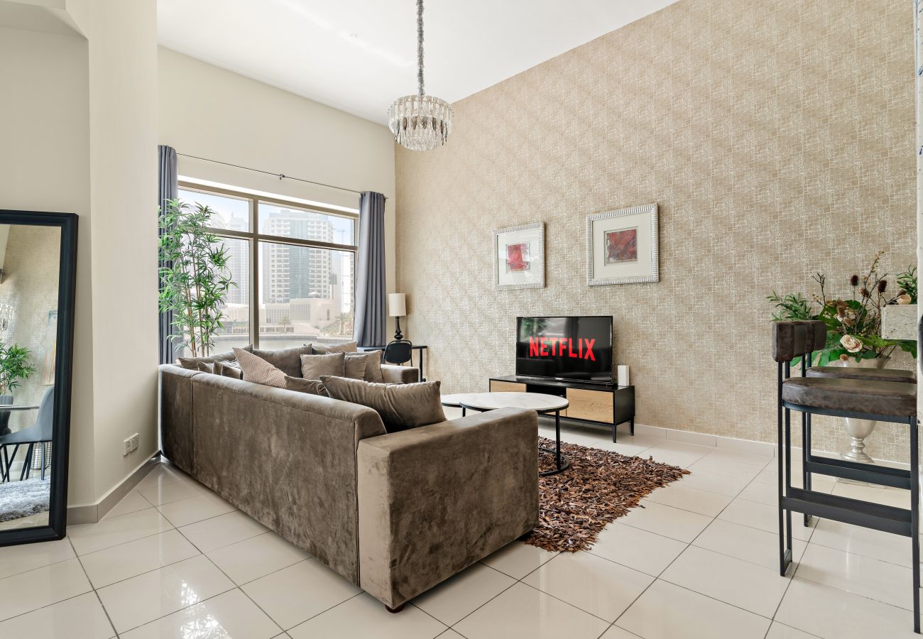 Apartment in Dubai - Chic 1 BD with Marina View in Park Island