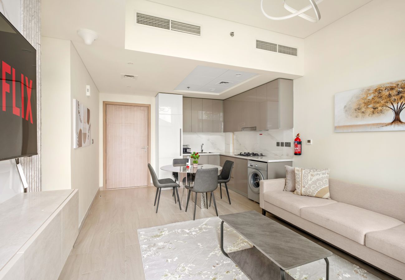 Apartment in Dubai - Modern 1 BD with Spacious Terrace