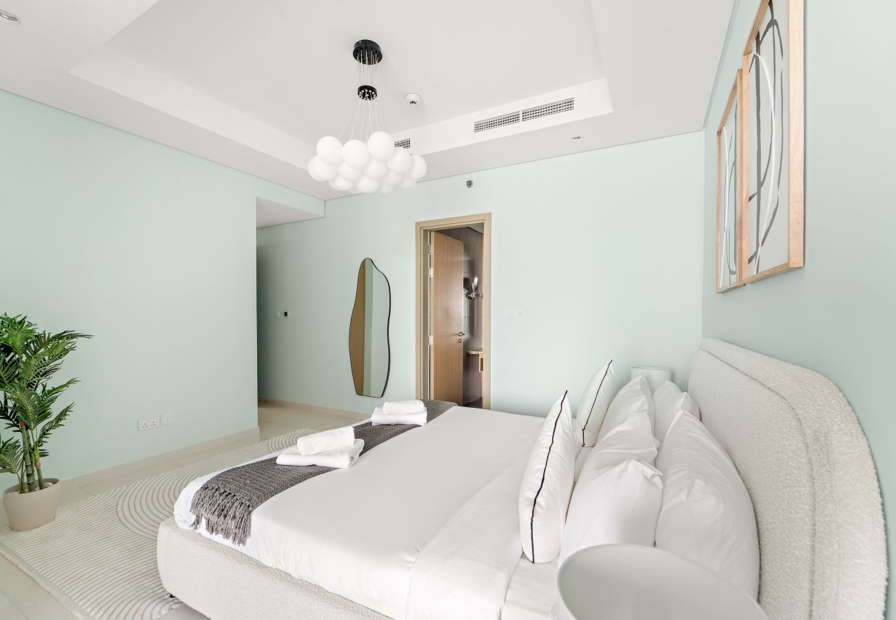 Apartment in Dubai - Spacious 2BR Inside Hotel | Full Amenities 