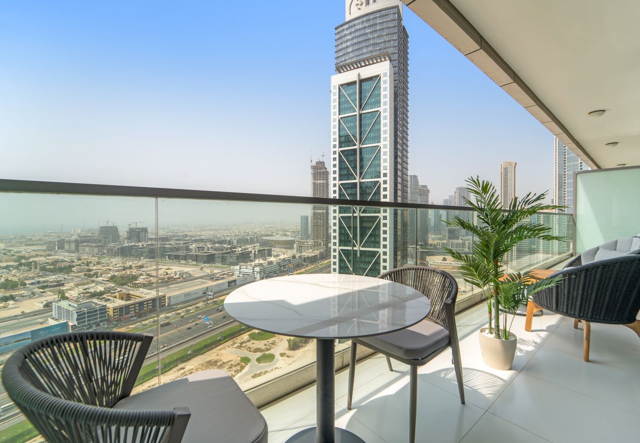 Apartment in Dubai - Spacious 2BR Inside Hotel | Full Amenities 