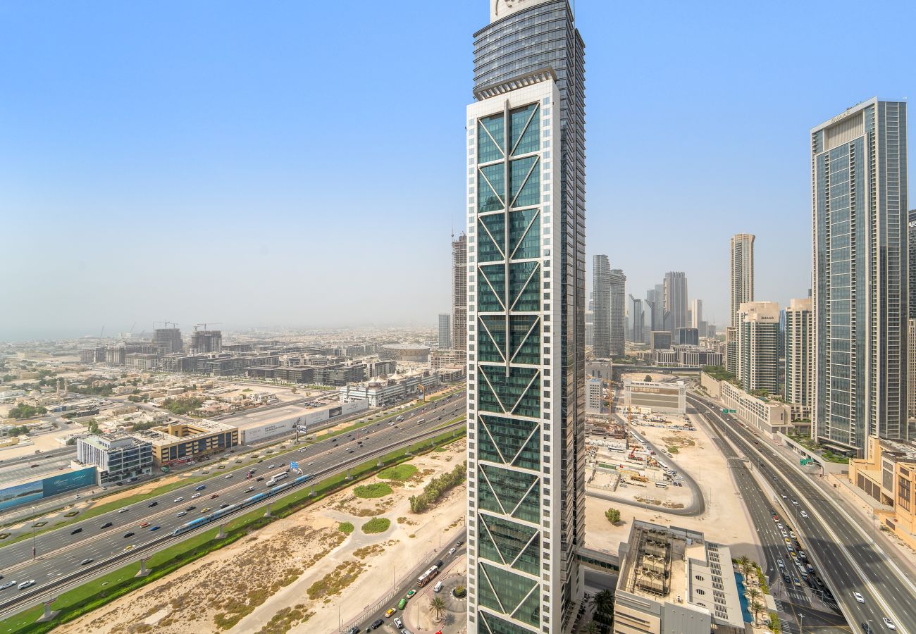 Apartment in Dubai - Spacious 2BR Inside Hotel | Full Amenities 