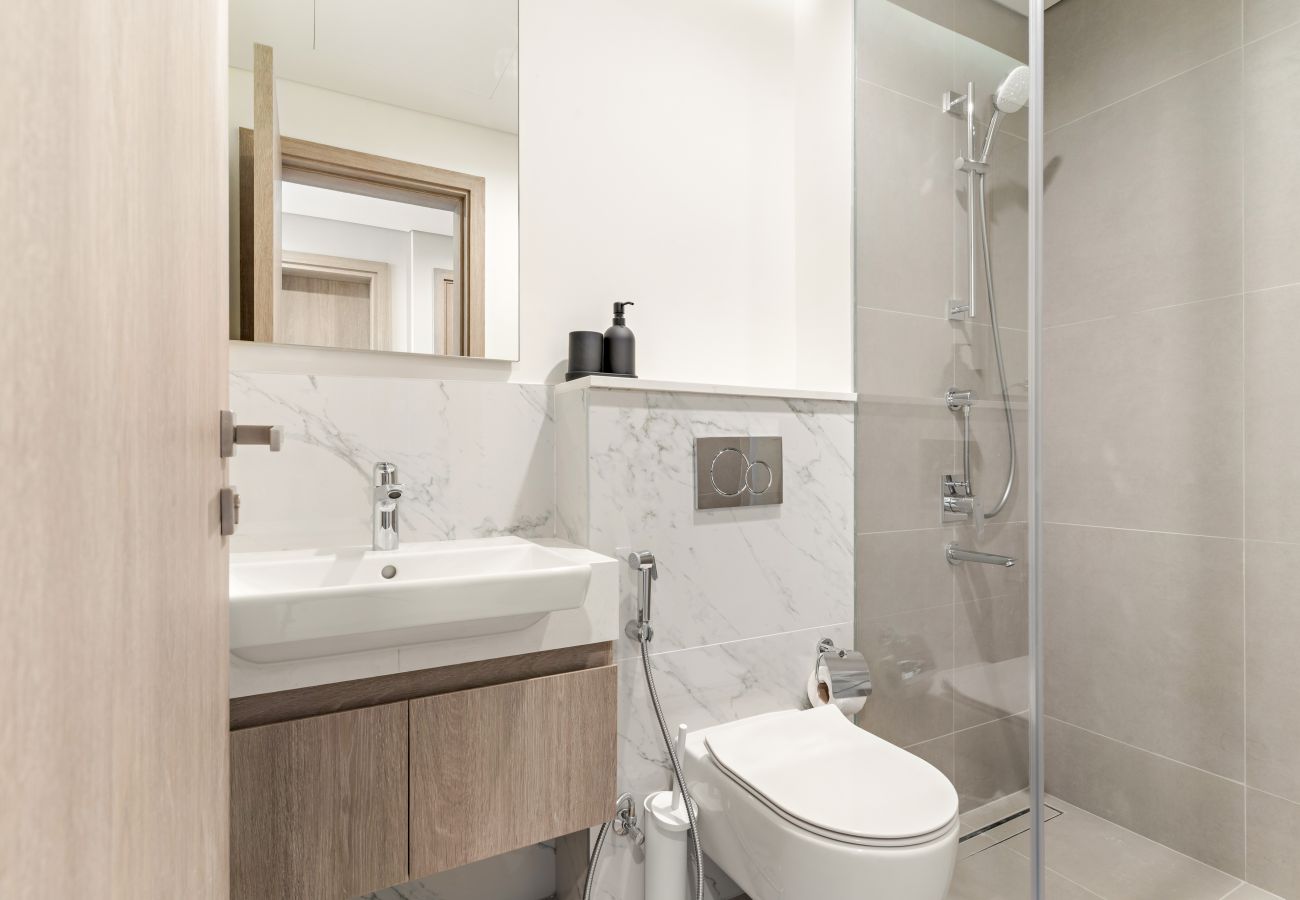 Apartment in Dubai - Elegant 2 BD in LIV Marina with Luxury Amenities