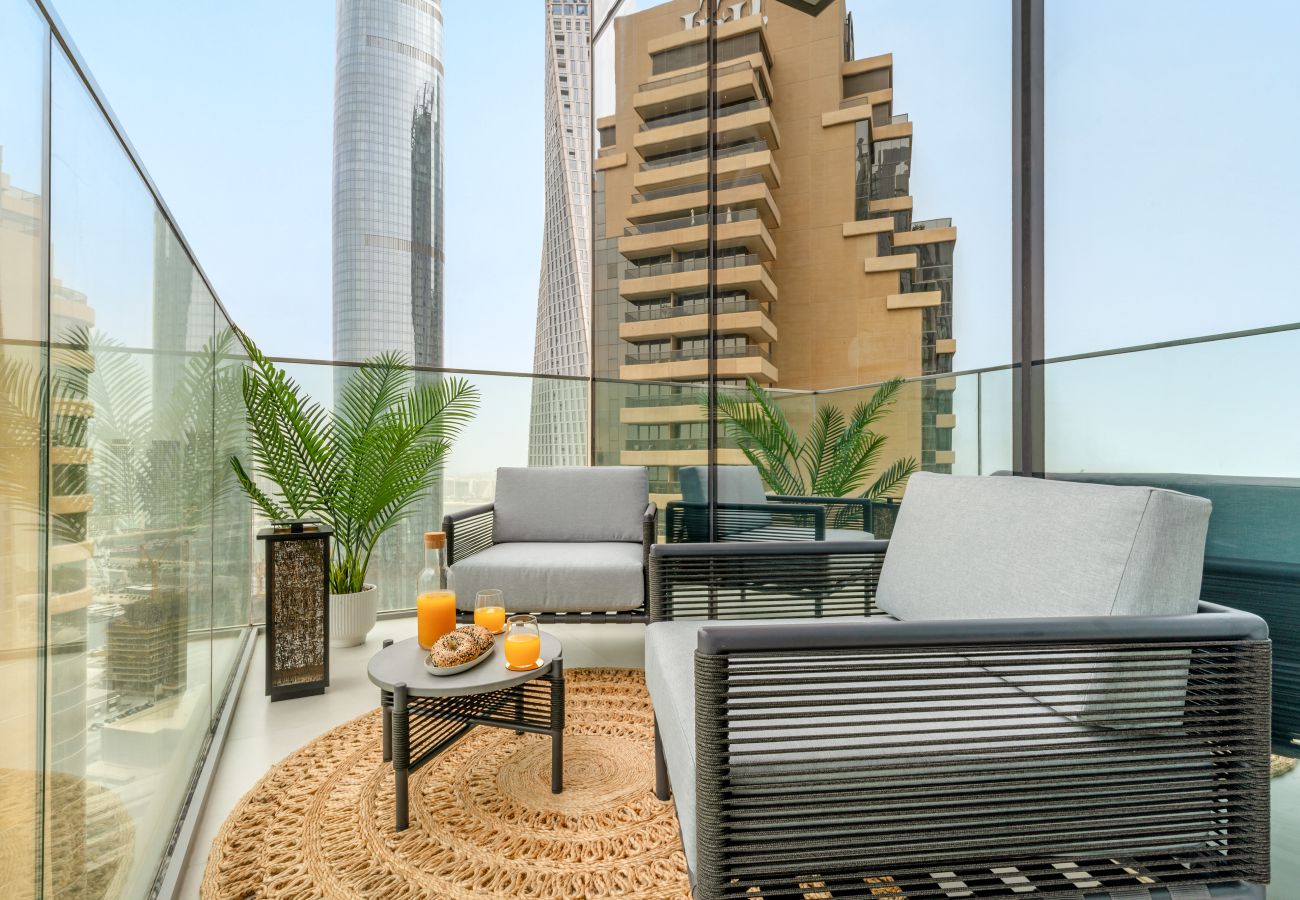 Apartment in Dubai - Elegant 2 BD in LIV Marina with Luxury Amenities