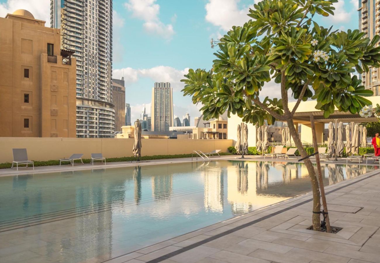Apartment in Dubai - Elegant 1BD in Iconic Downtown Location